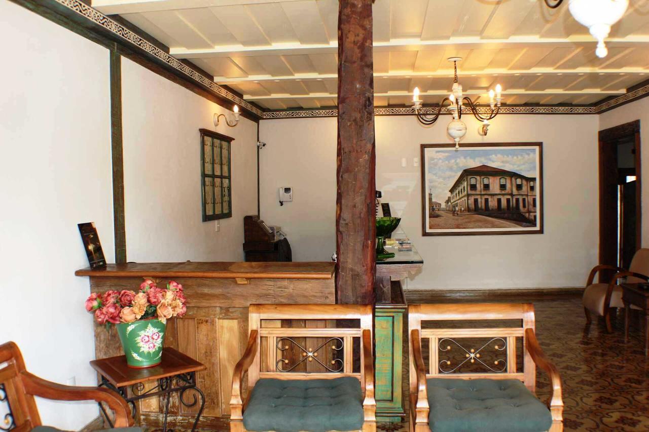 Pousada Monsenhor Vicente Pitangui  Exterior photo