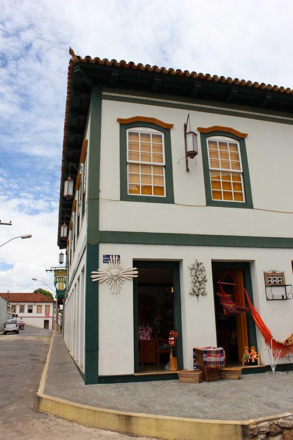 Pousada Monsenhor Vicente Pitangui  Exterior photo